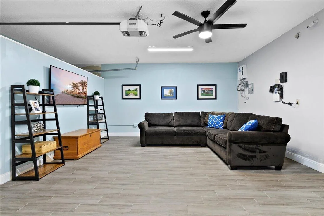 Photo of 5774 Sun Pointe Circle