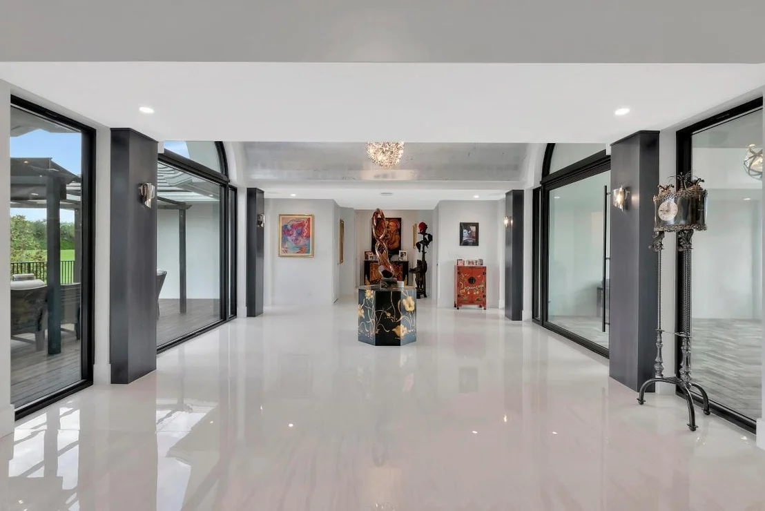 Photo of 3605 Oakview Court