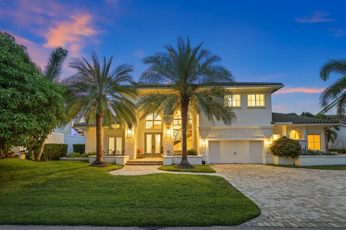 Photo of 917 Iris Drive
