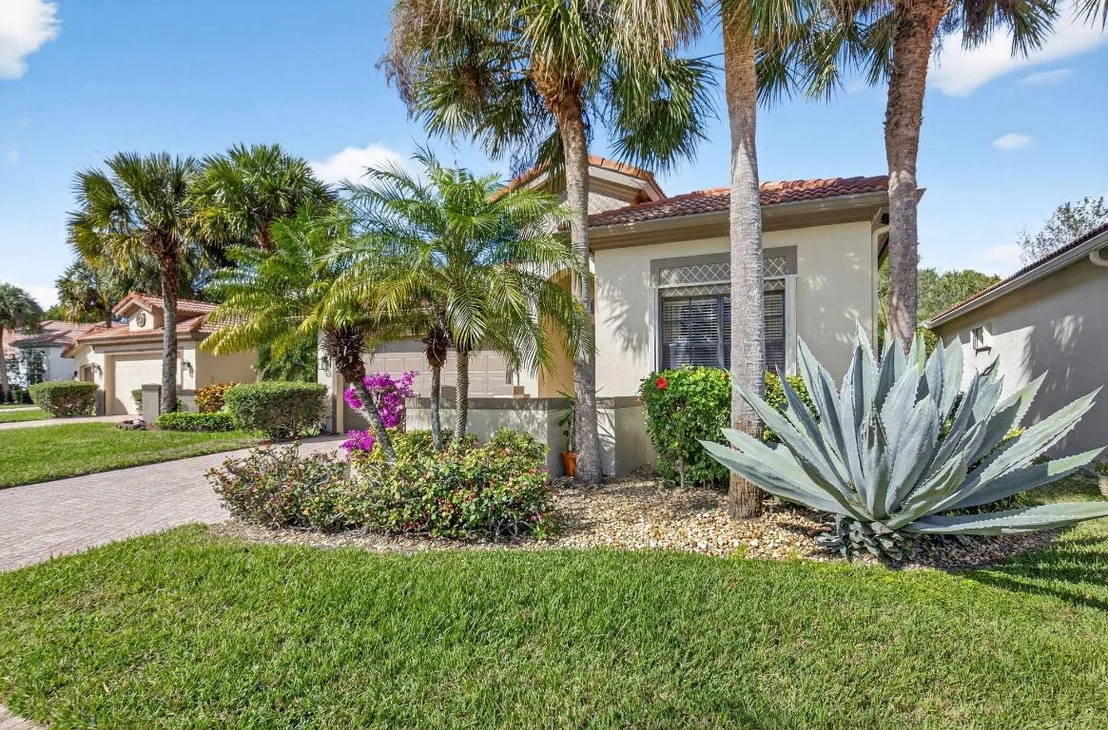 Photo of 9804 Isles Cay Drive