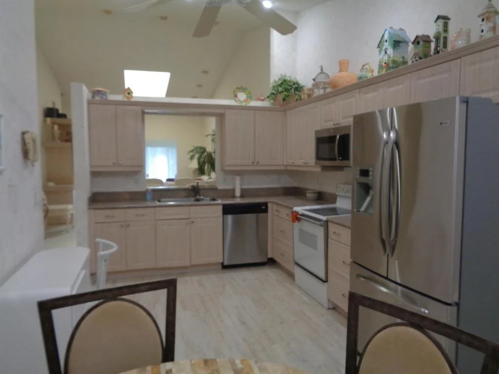 Photo of Unit A at 8159 Springlake Drive