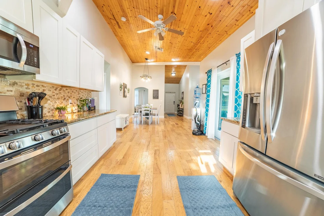 Photo of 1402 SE 12th Drive