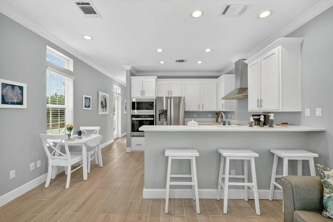 Photo of 301 NE Coastal Drive