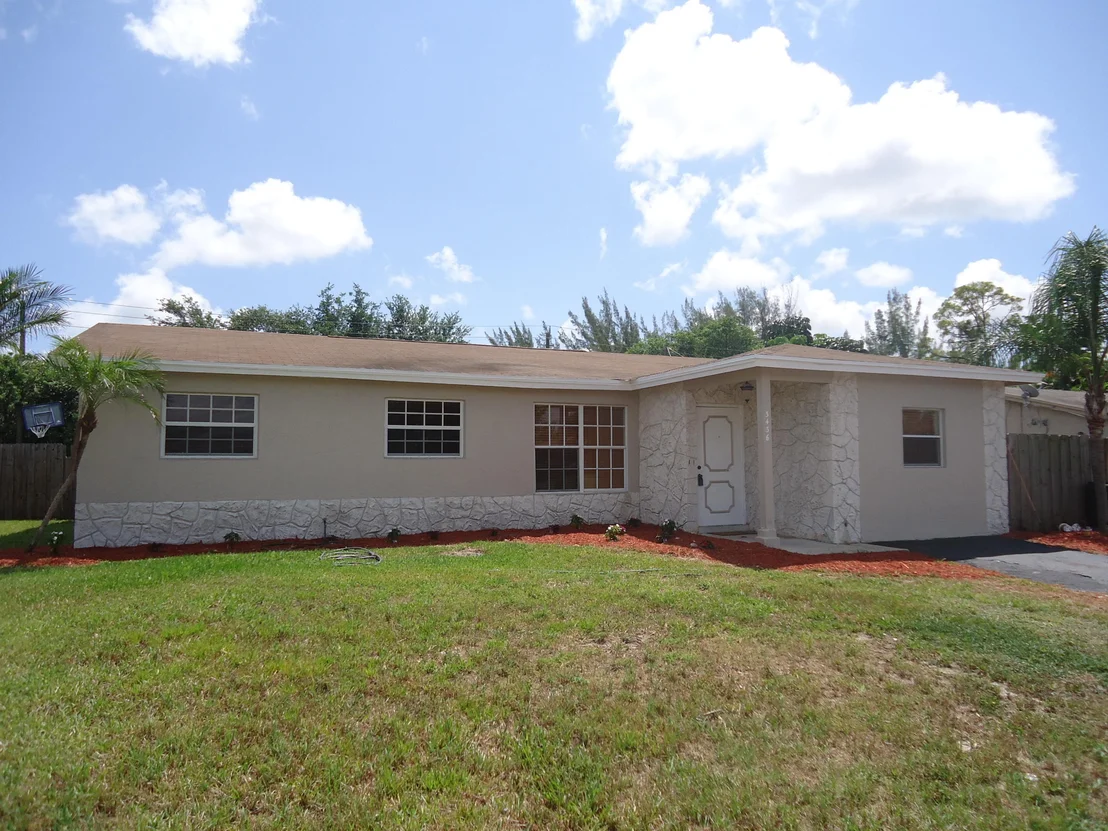 Photo of 3436 Pinehurst Drive