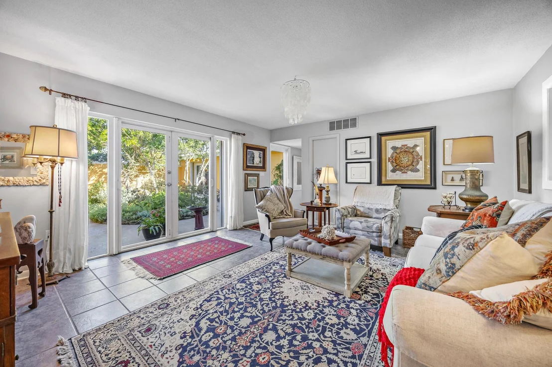 Photo of 1107 Pinetree Drive