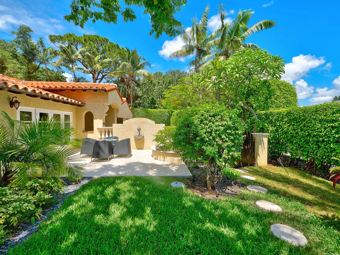 Photo of 826 Periwinkle Street