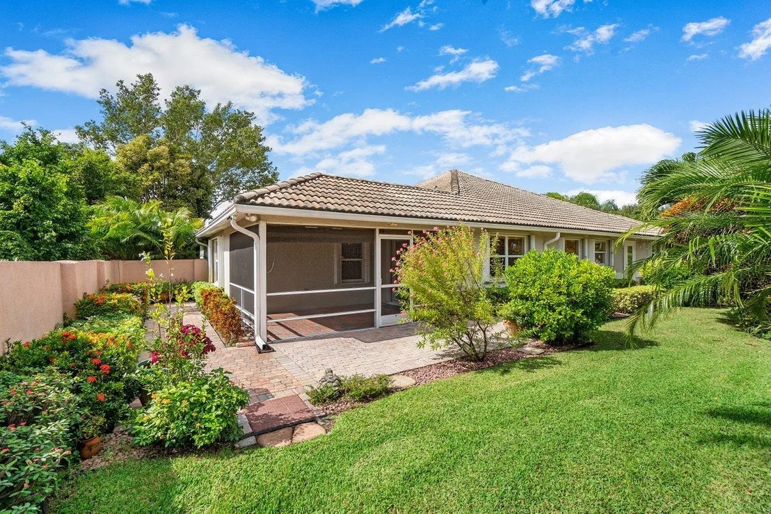Photo of 5271 Grande Palm Circle