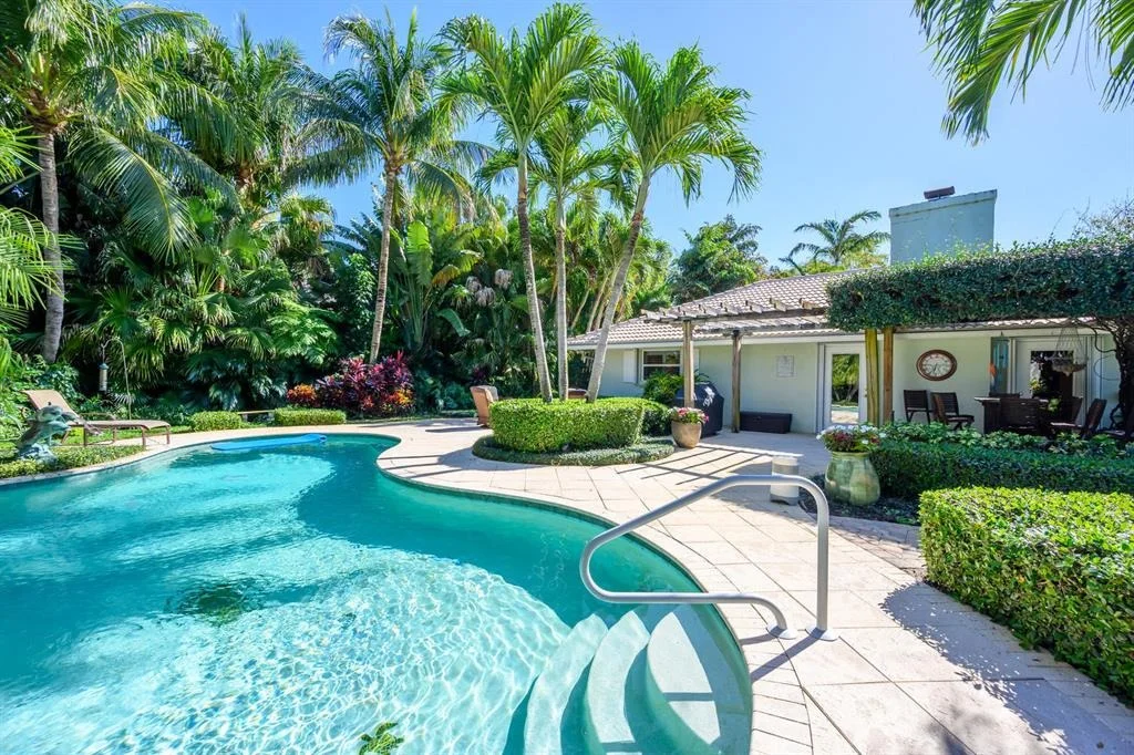 Photo of 4695 Sabal Palm Drive