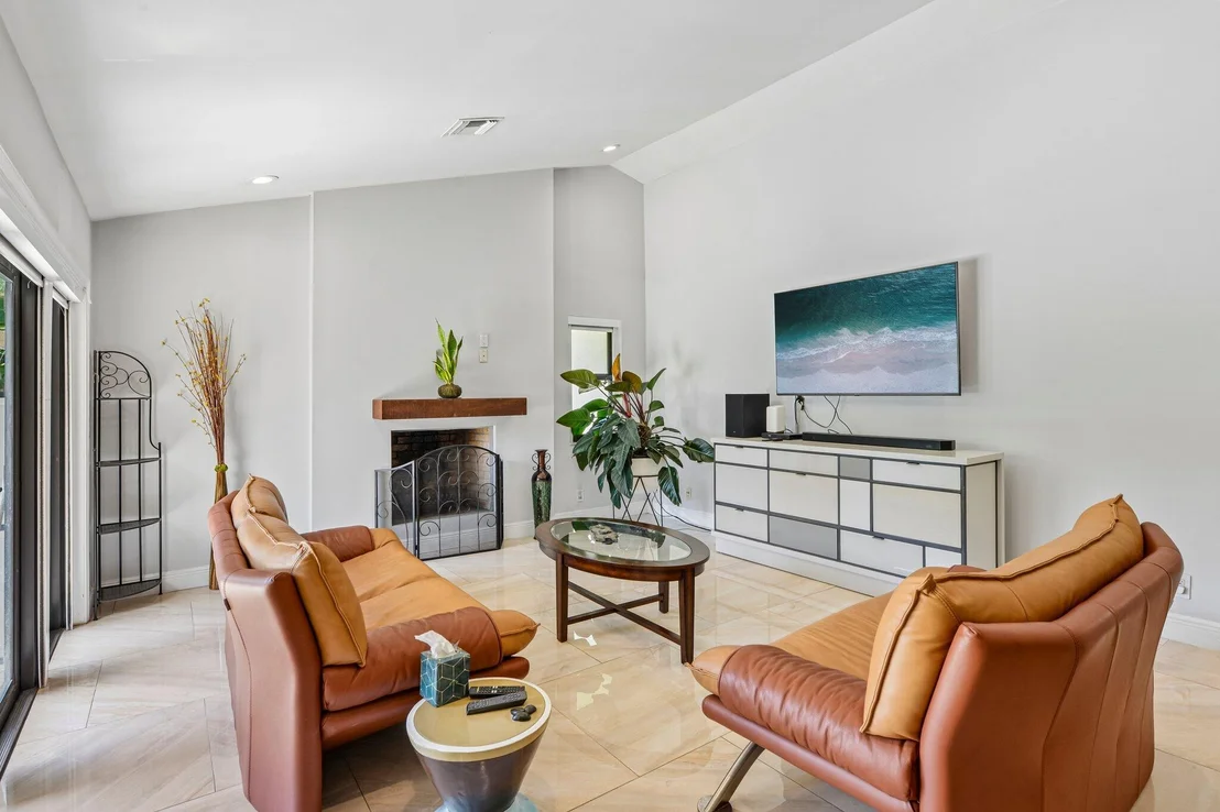 Photo of 3090 Equestrian Drive