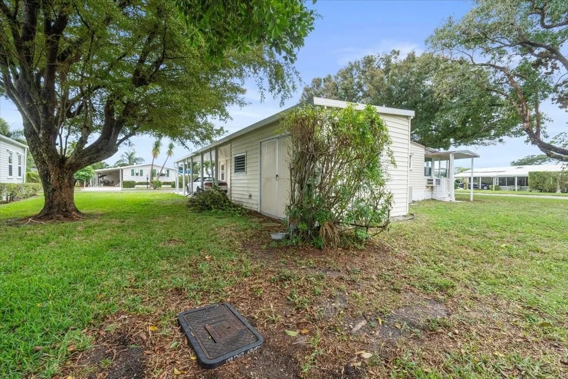 Photo of 5331 NW 1st Way