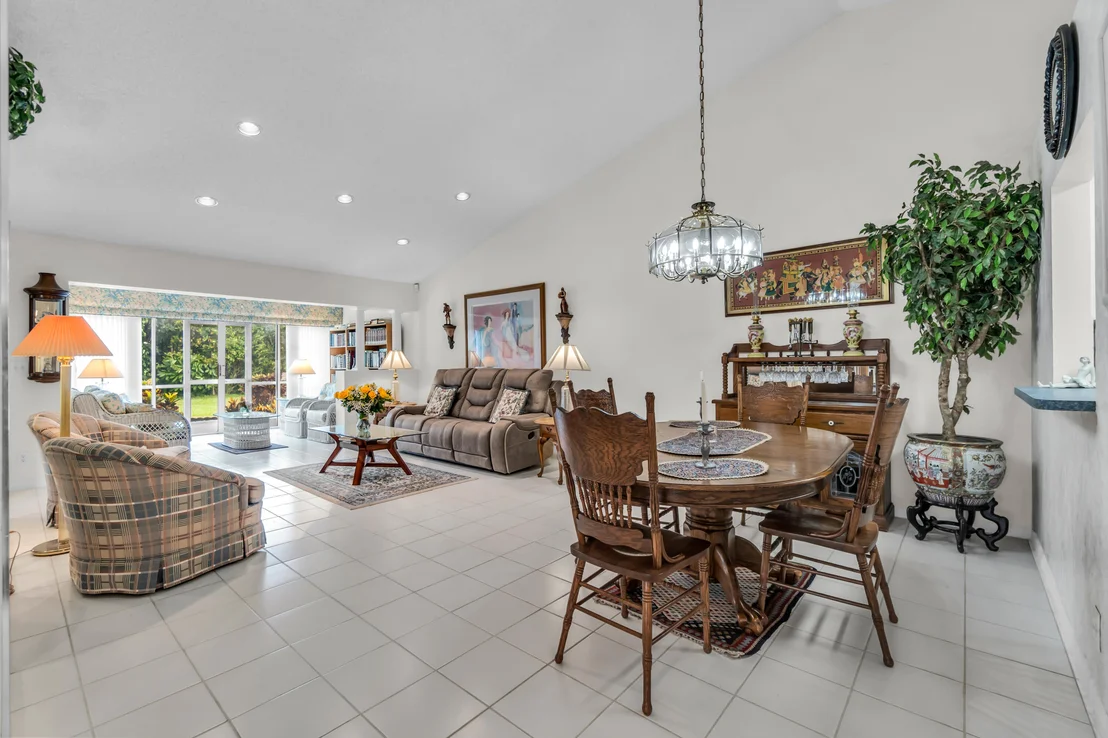Photo of 7773 Silver Lake Drive