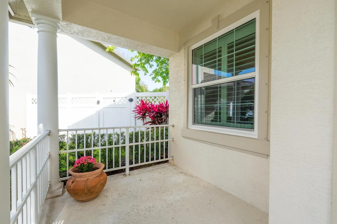 Photo of 272 Clocktower Drive