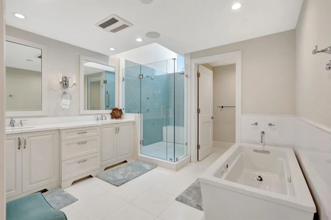 Photo of 1802 Captains Way