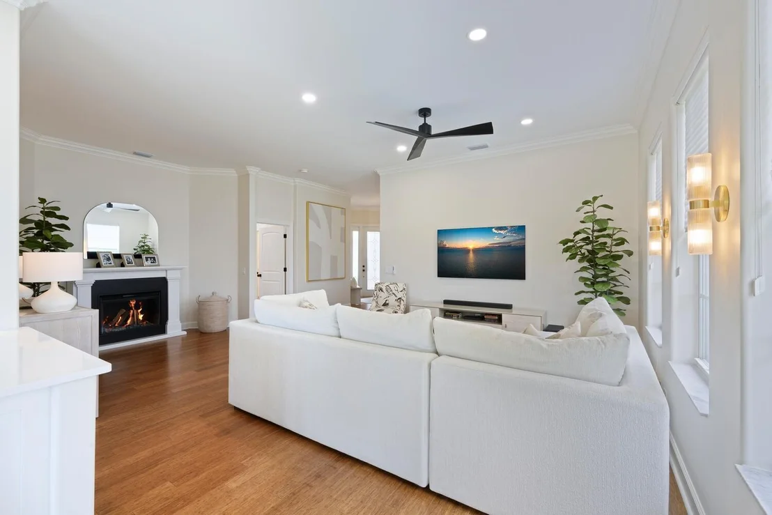 Photo of 926 Augusta Pointe Drive