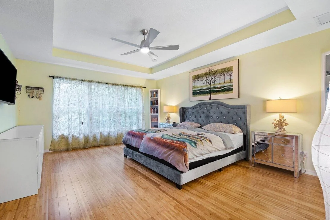 Photo of 6828 Hendry Drive
