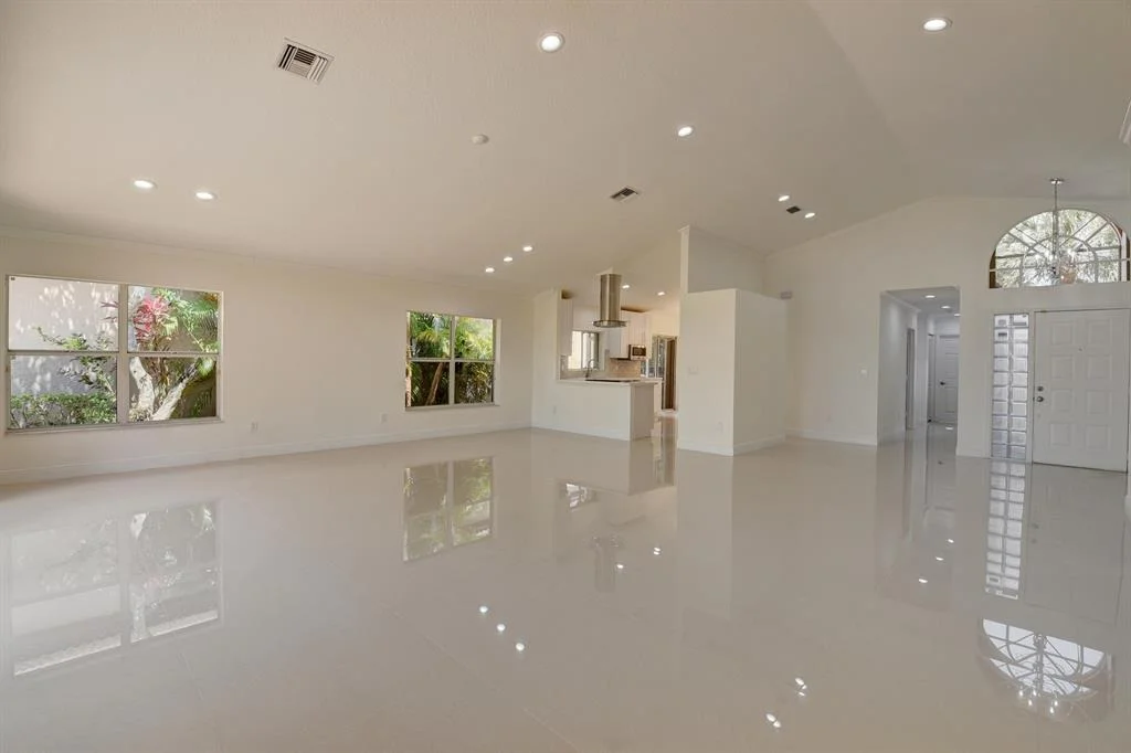 Photo of 7167 Via Palomar