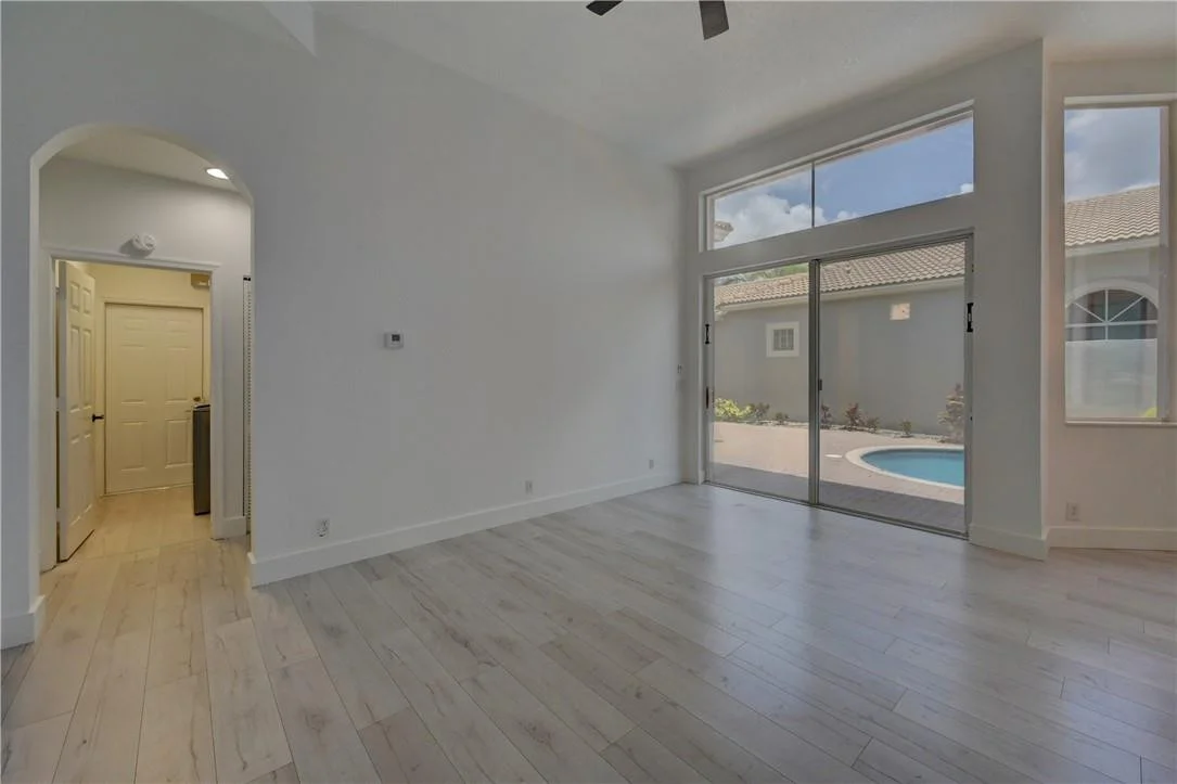 Photo of 5879 NW 124th Way