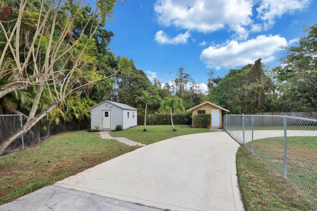 Photo of 12874 Bryan Road