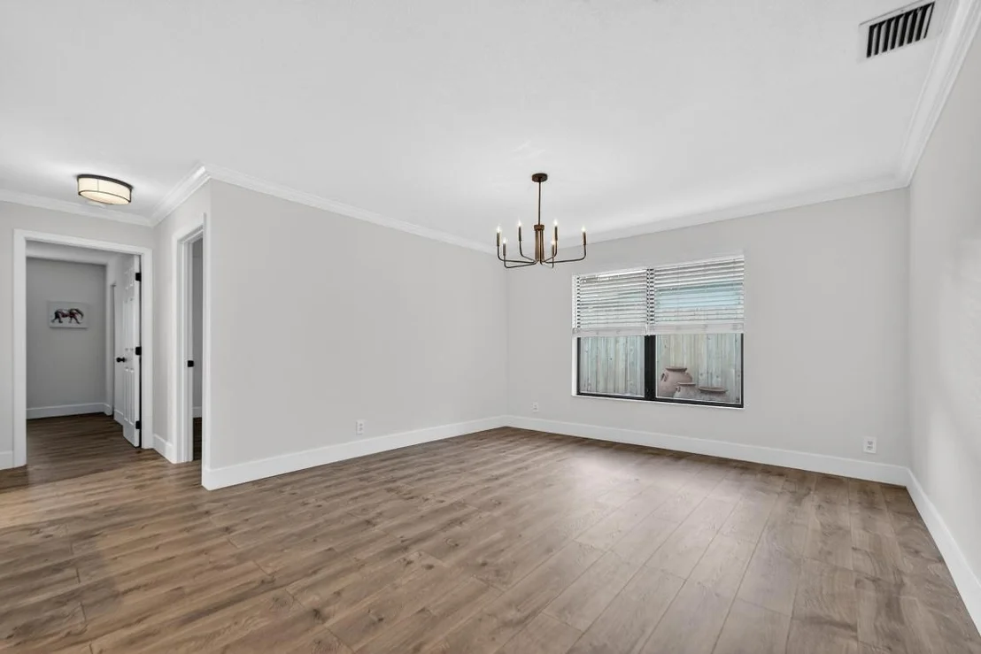 Photo of 1014 Avon Road