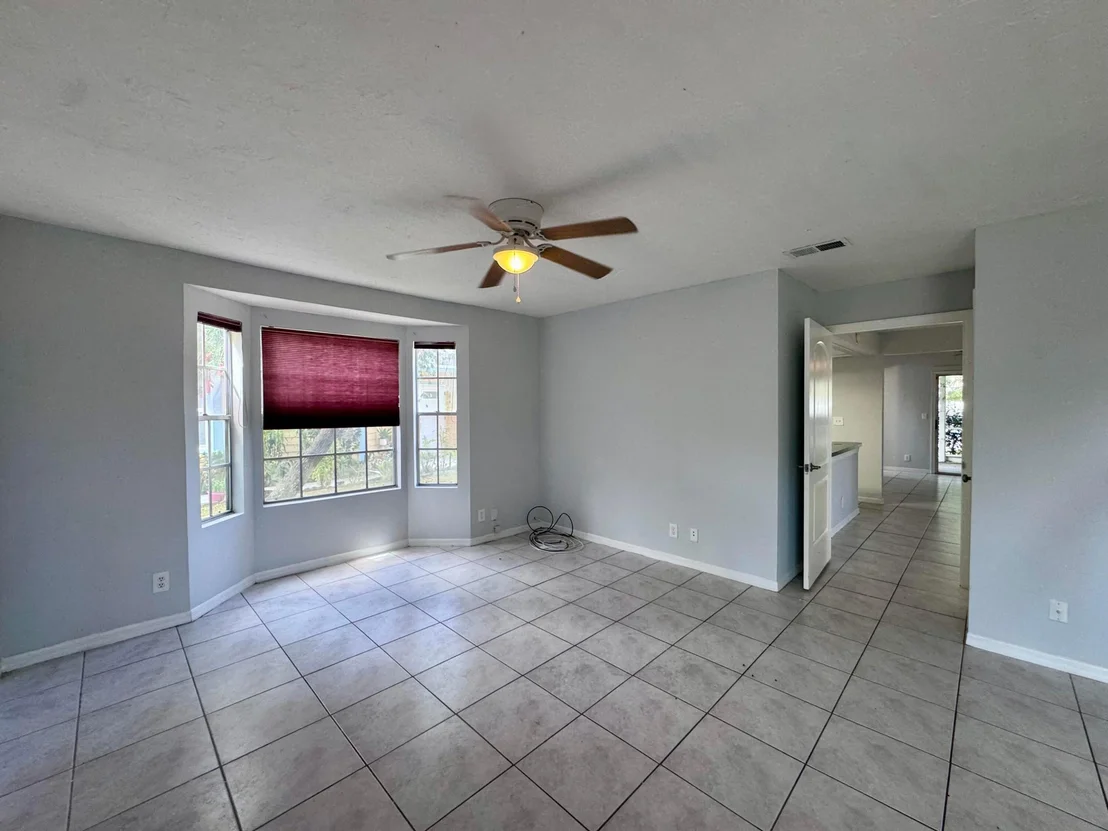 Photo of 5889 Snowdrop Way