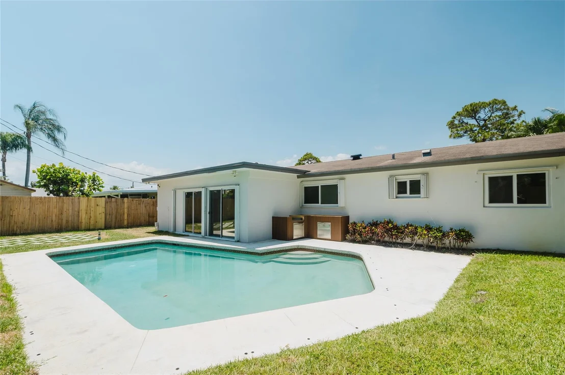 Photo of 4998 NW 3rd Terrace