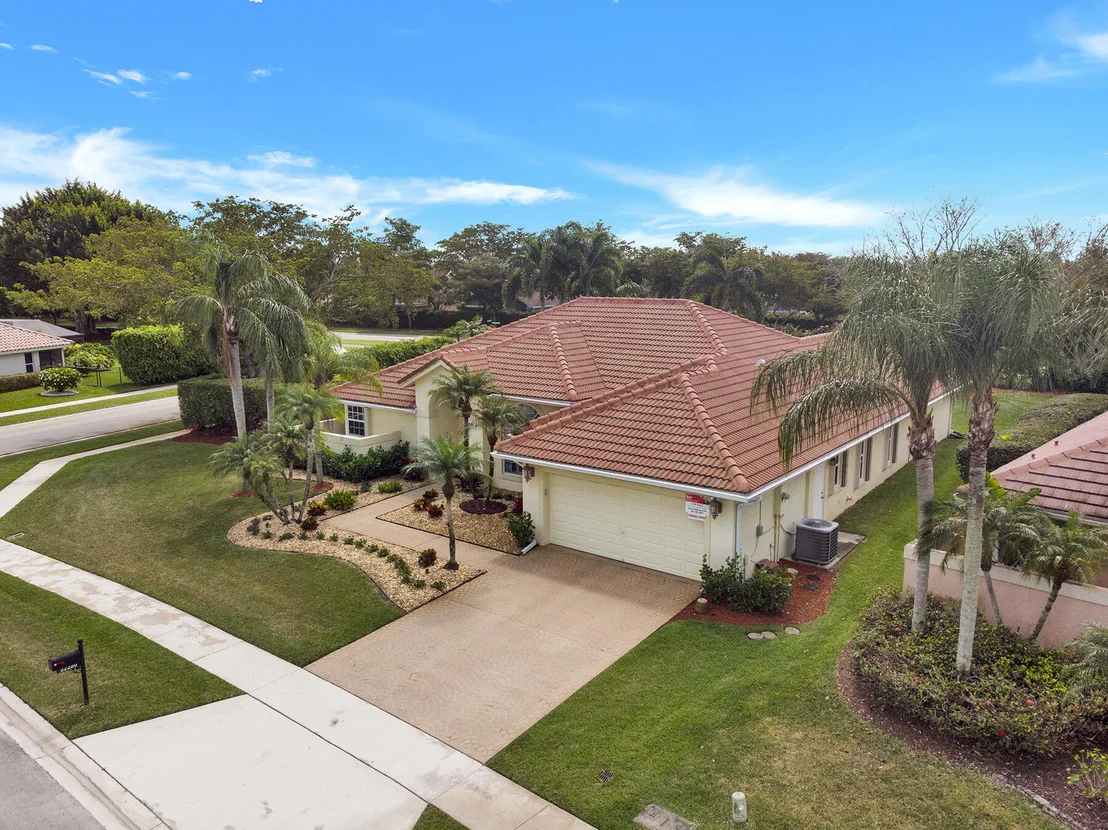 Photo of 22280 Collington Drive