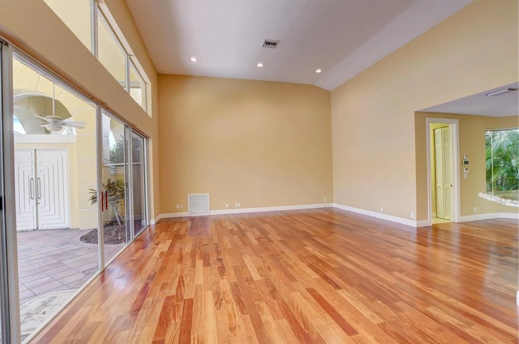 Photo of 7064 Mandarin Drive
