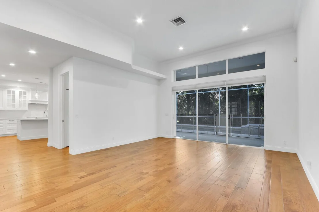 Photo of 138 Victorian Lane