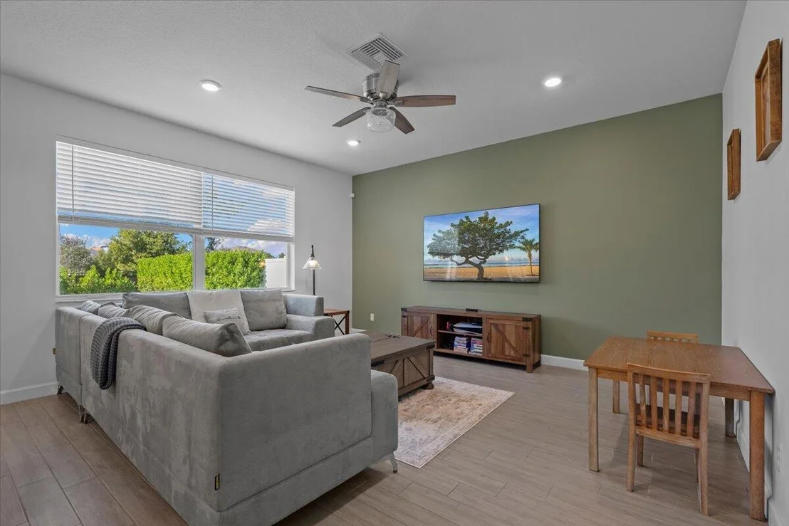 Photo of 1367 Arrowhead Point Road