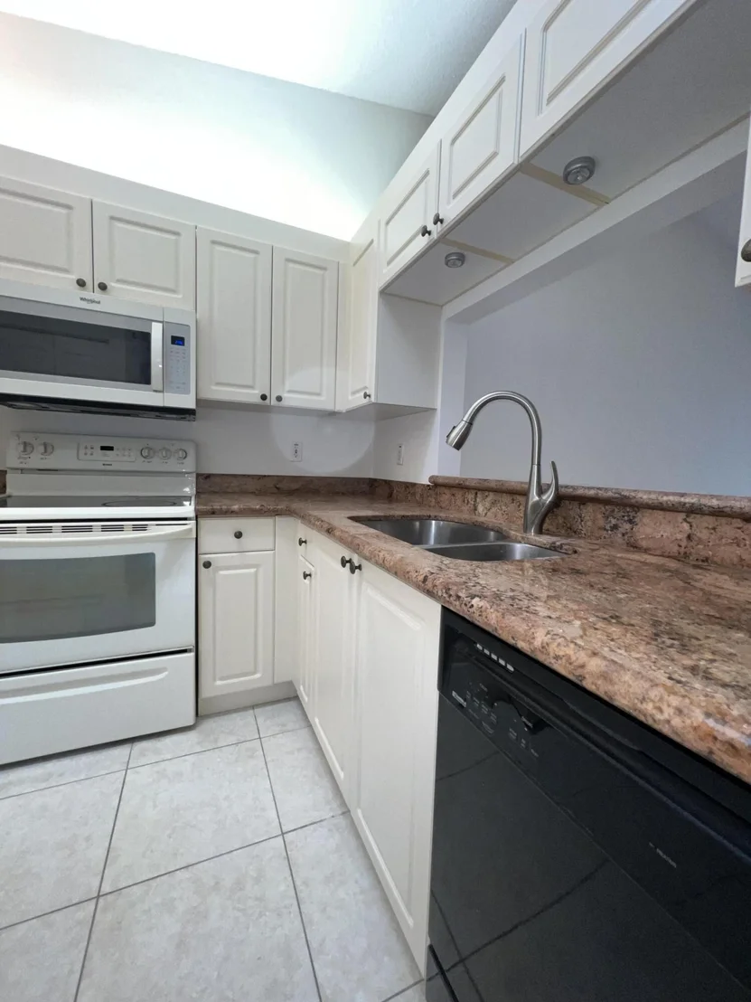 Photo of 103 Sausalito Drive