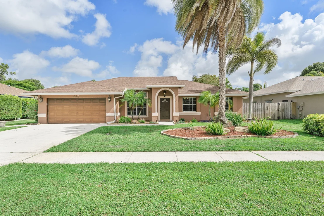 Photo of 112 Laurel Way
