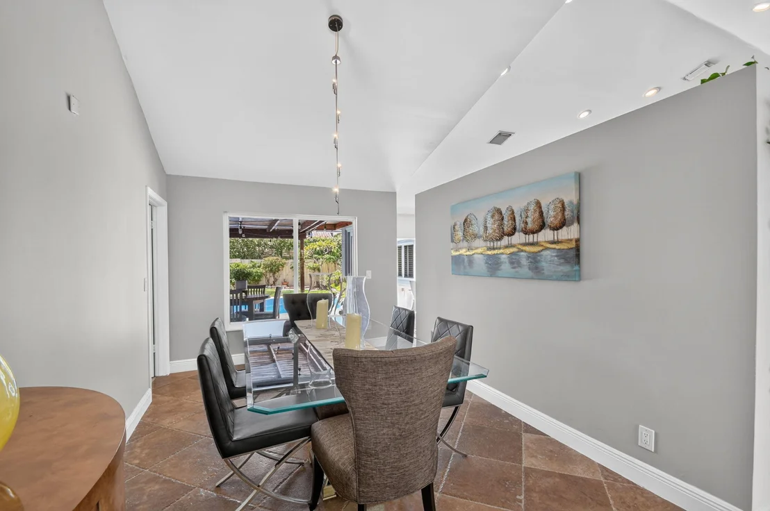 Photo of 5817 Laurel Green Circle