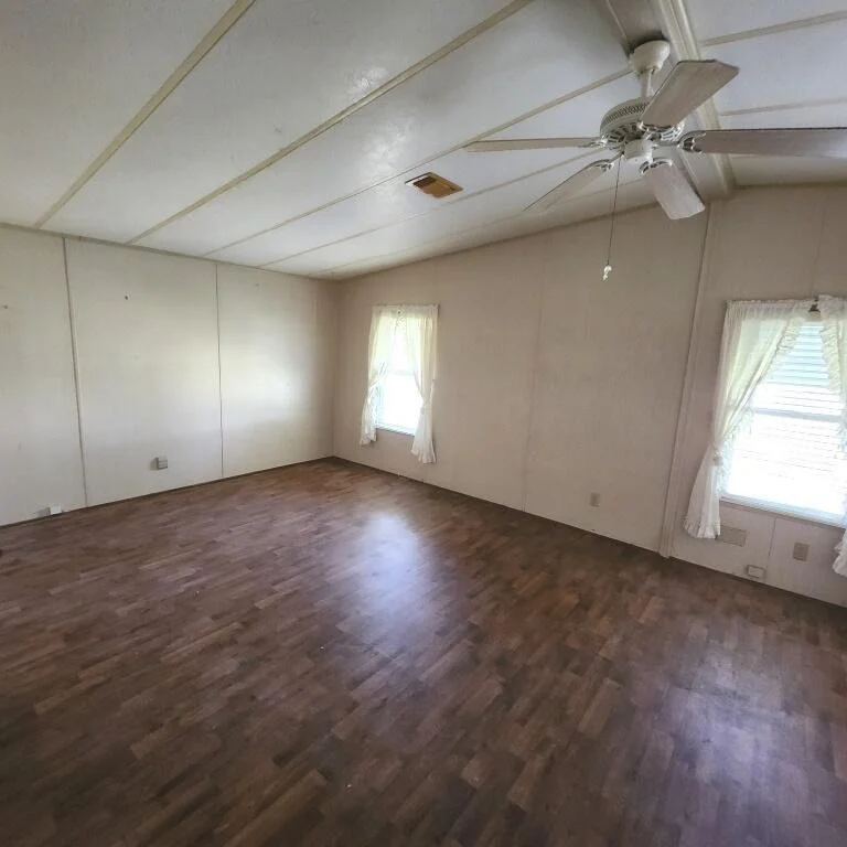 Photo of 2847 SW Thunderbird Trail