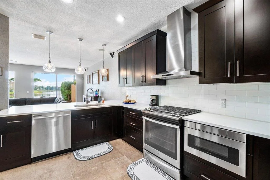 Photo of 10643 Old Hammock Way