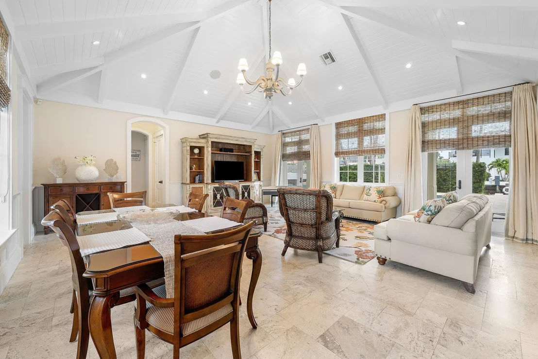Photo of 936 Bolender Drive