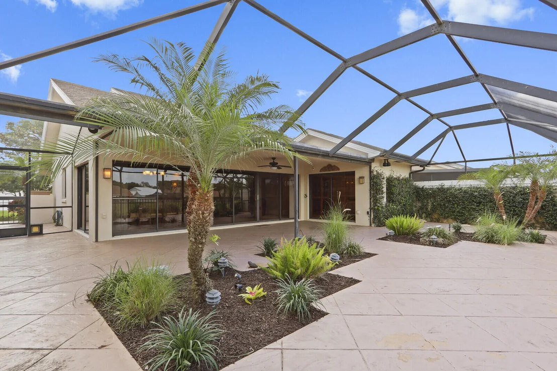 Photo of 232 E River Park Drive