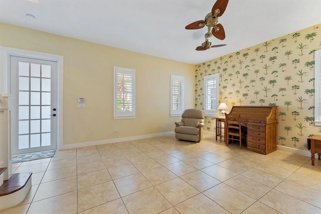 Photo of 231 W Bay Cedar Circle