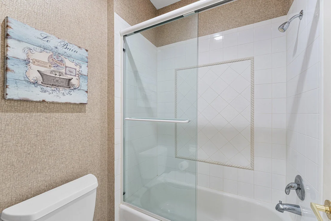 Photo of Unit 310 at 310 VENICE Boulevard
