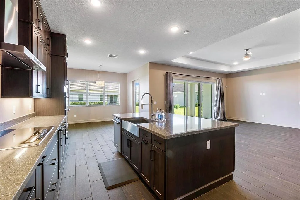 Photo of 9714 Captiva Circle