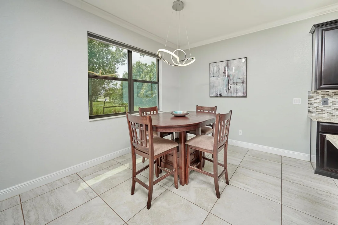 Photo of 1785 Willows Square