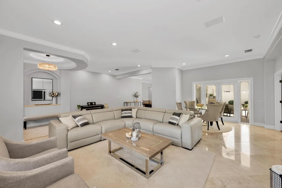 Photo of 8 Oneida Lane