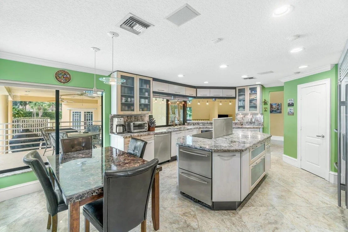 Photo of 13679 Greentree Trail