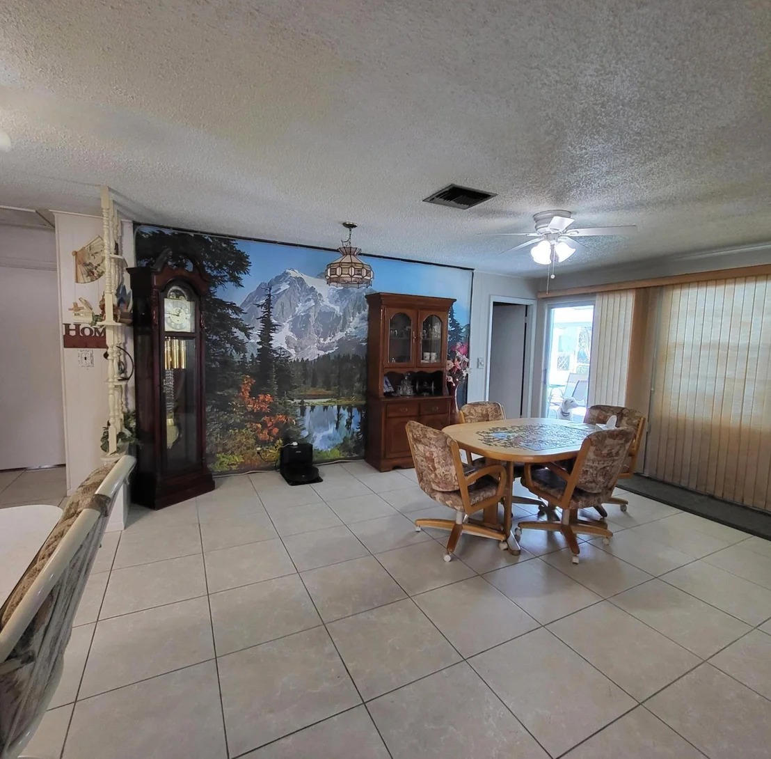 Photo of 2928 SE 27th Street