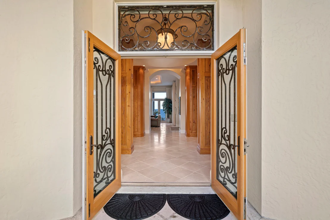 Photo of 4117 S Ocean Boulevard