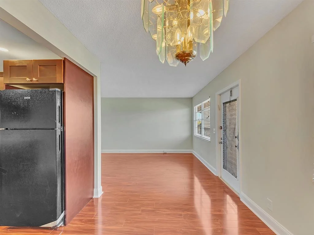 Photo of 3051 Wolverton C