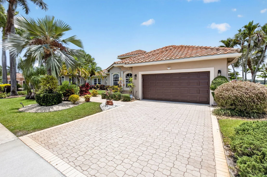 Photo of 8064 Desmond Drive