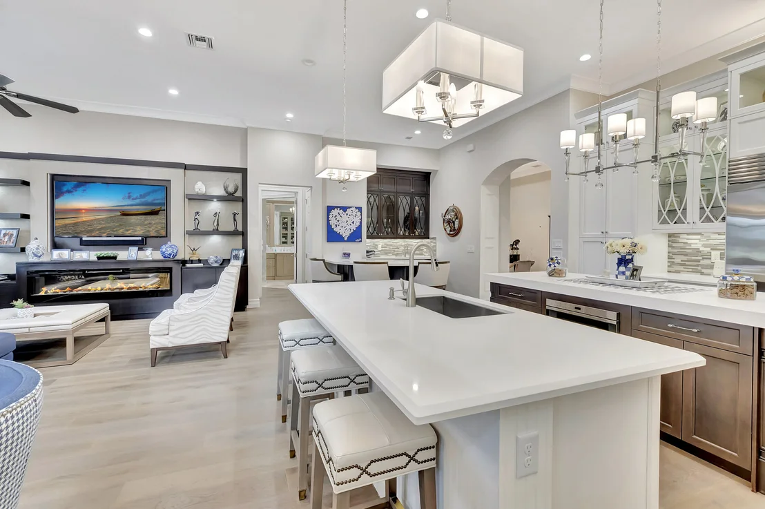 Photo of 16807 Pavilion Way