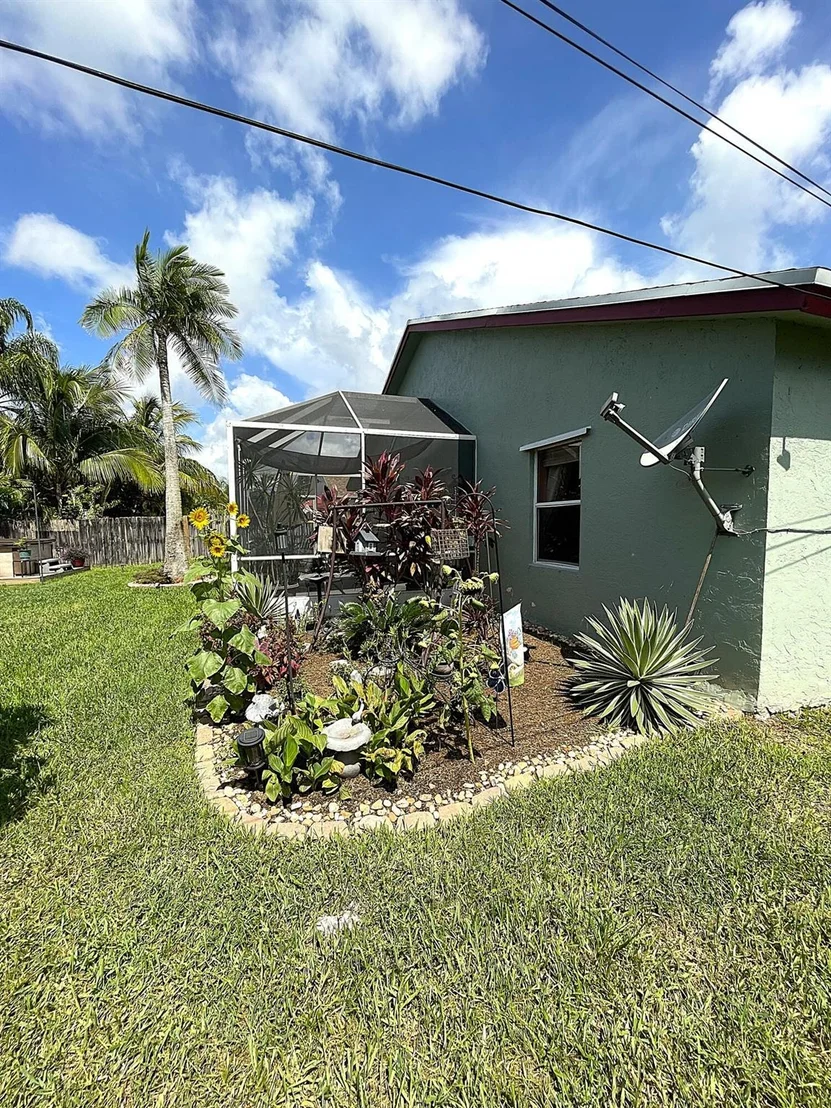 Photo of 5386 Van Buren Road