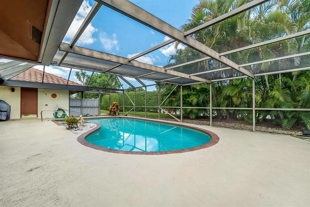 Photo of 5963 Glenbrook Drive