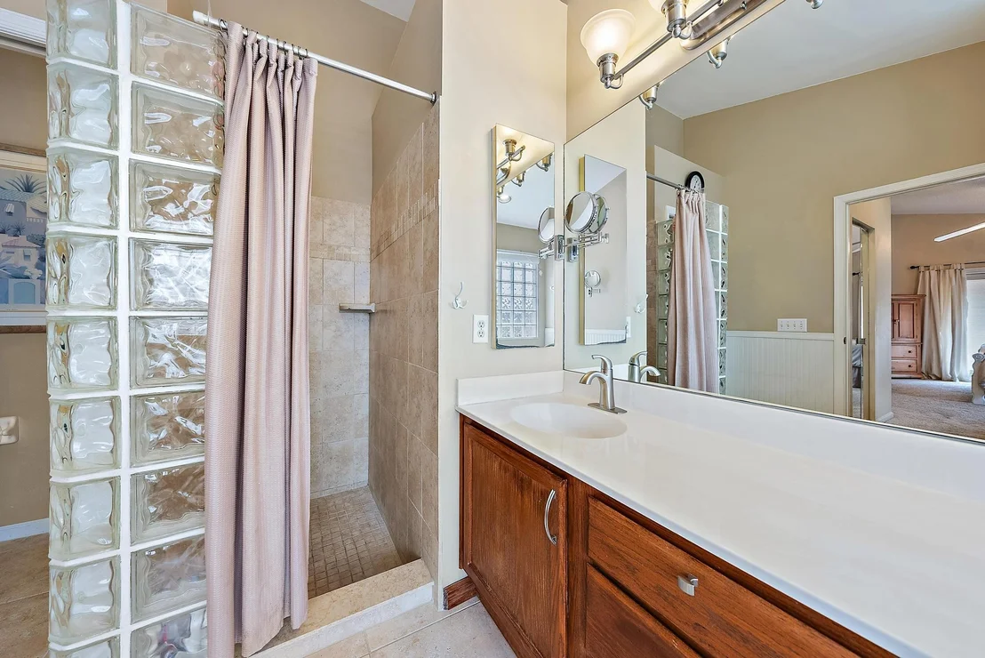 Photo of 6238 Dania Street